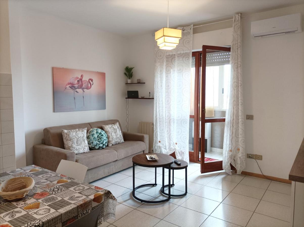 Gentarrubia - a casa nel cuore della città Oristano Exterior foto