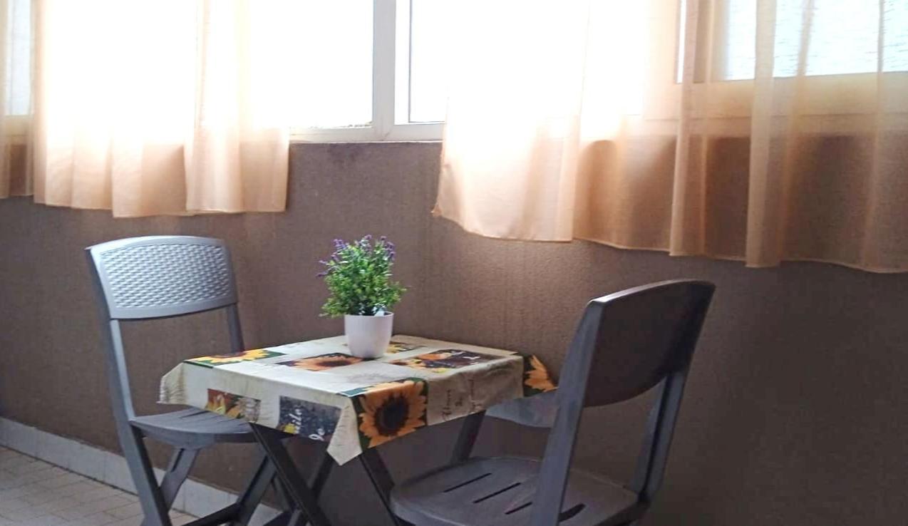 Gentarrubia - a casa nel cuore della città Oristano Exterior foto