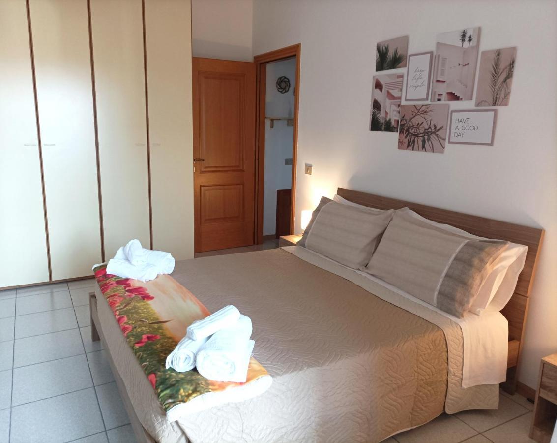 Gentarrubia - a casa nel cuore della città Oristano Exterior foto