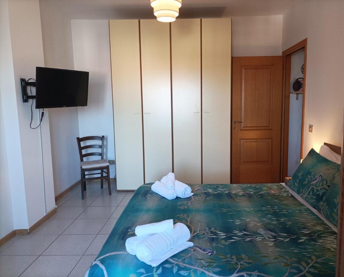 Gentarrubia - a casa nel cuore della città Oristano Exterior foto